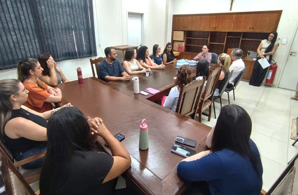 Procuradoria da Mulher reúne órgãos para fortalecer combate à violência em Rio Claro