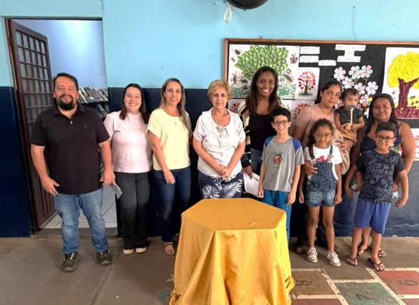 Vereador acompanha entrega de óculos em quatro escolas de Rio Claro nesta quarta-feira (28)