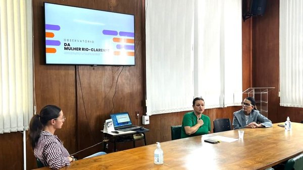 Ação conjunta alinha ações de proteção às mulheres em RC